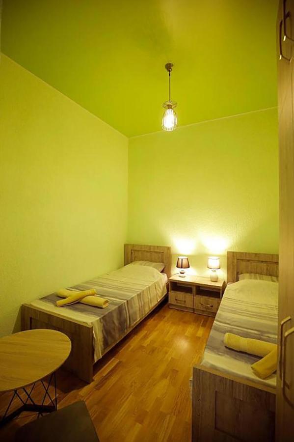 Nickos Hotel Kutaisi Eksteriør bilde